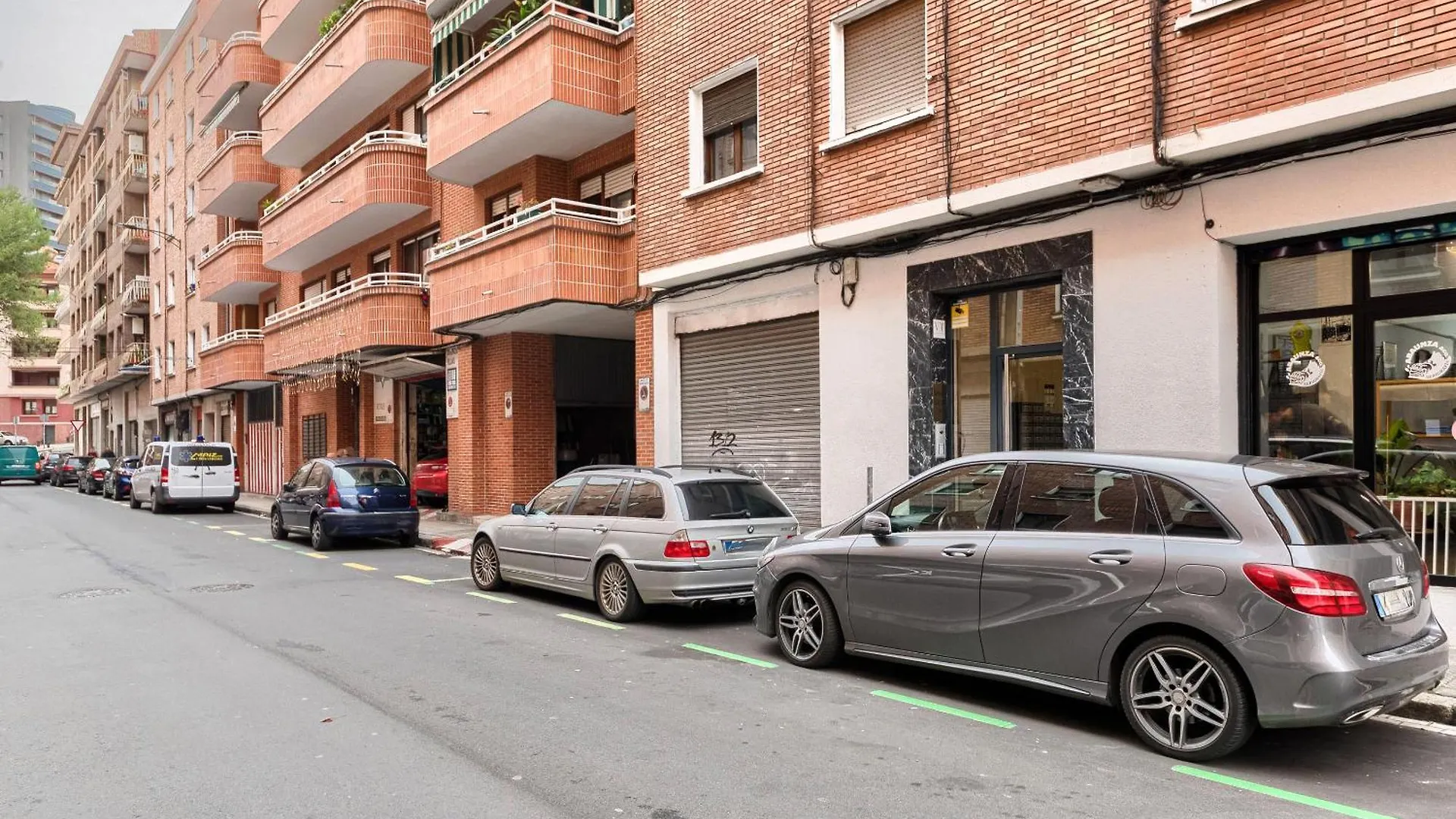 Bilbao, A Un Paso. Apartment